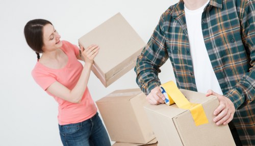 Household furniture pick-up and loading service in Norway