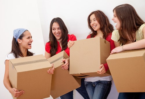 Practical moving van service for local relocations in Norway
