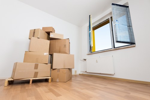 Winter removals planning in Norway with access and parking considerations